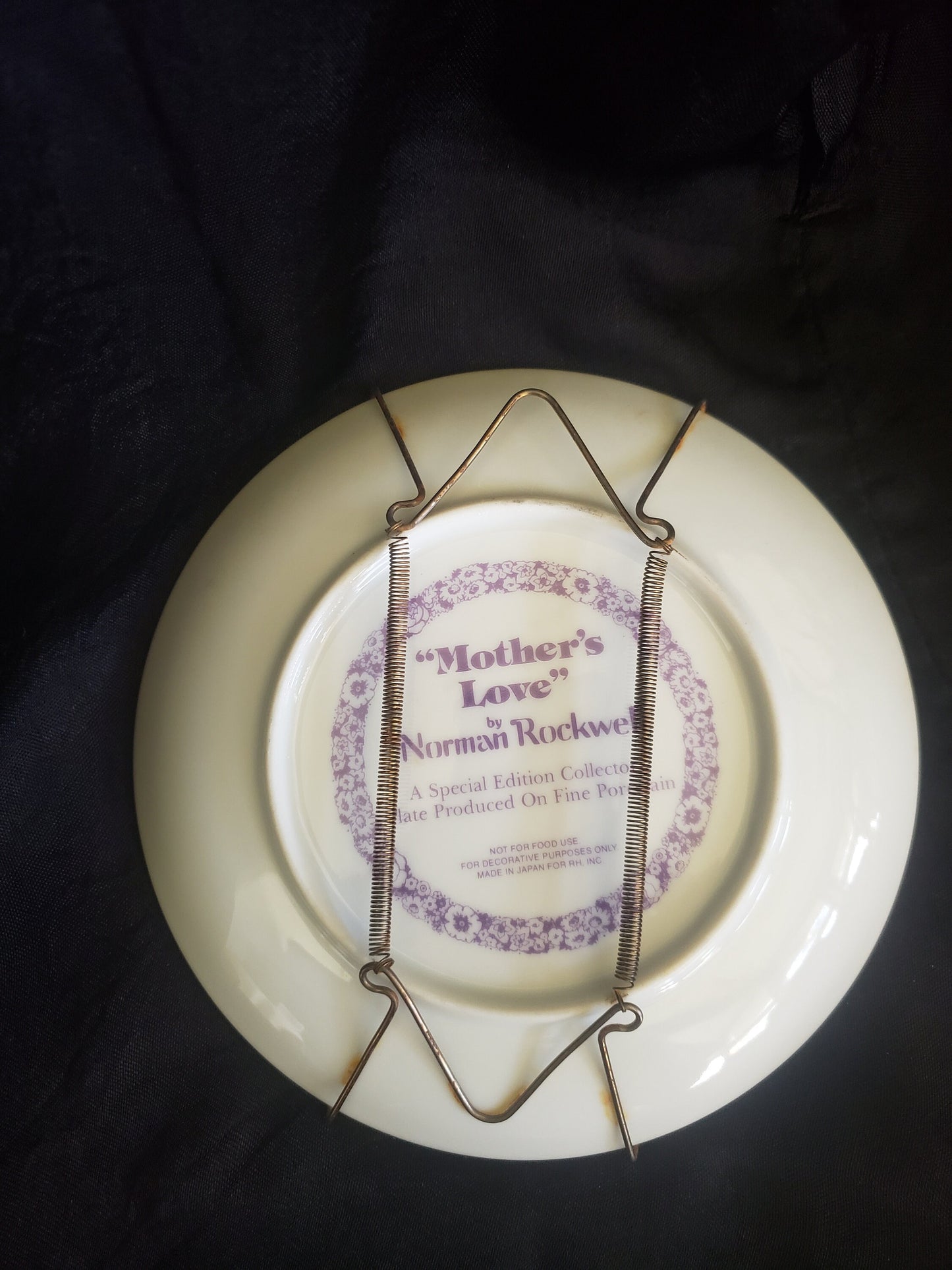 Vintage Norman Rockwell Mother's Love Collectors Plate