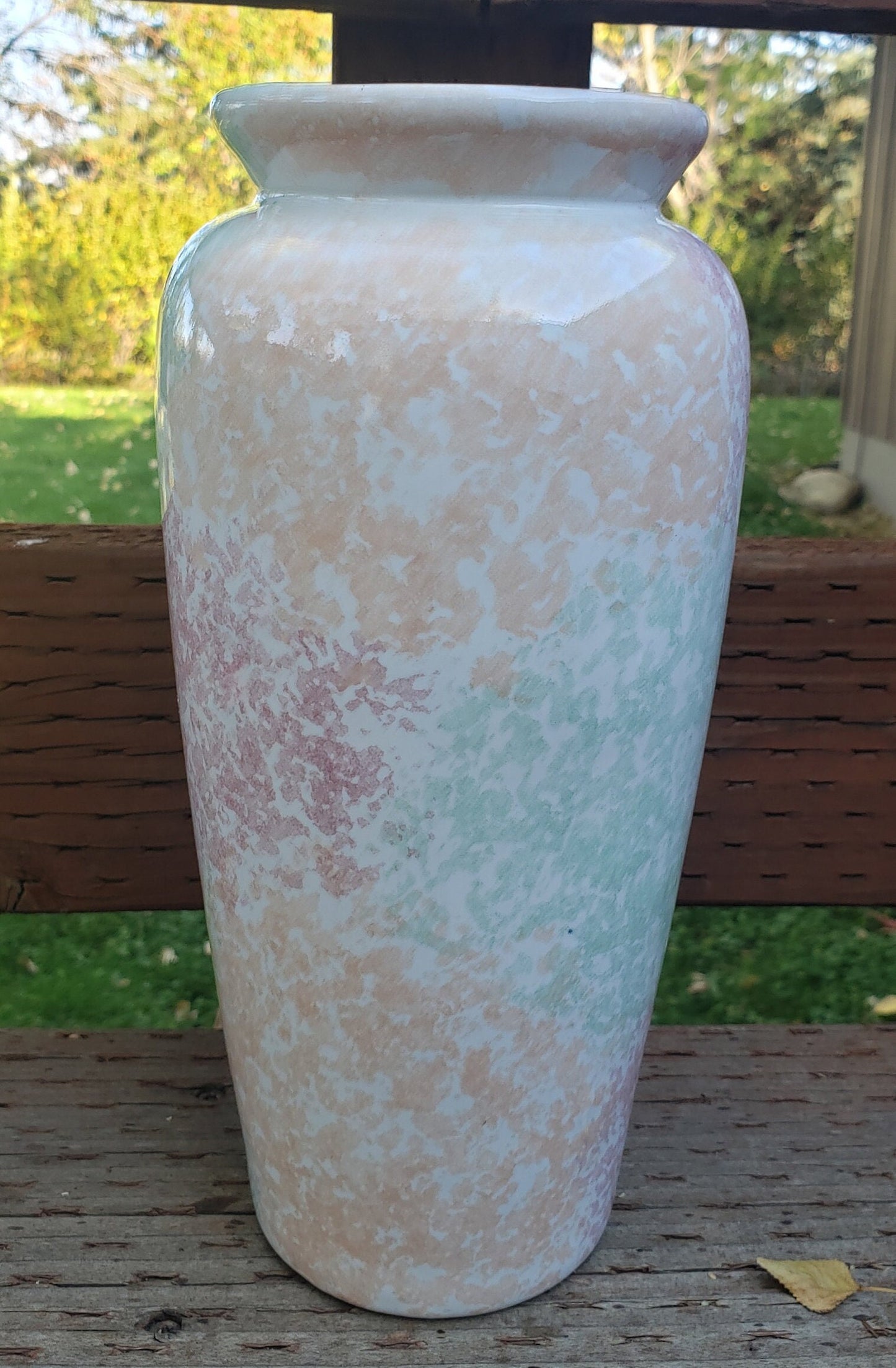 Vintage Harris Potteries Chicago 11" Ceramic Vase