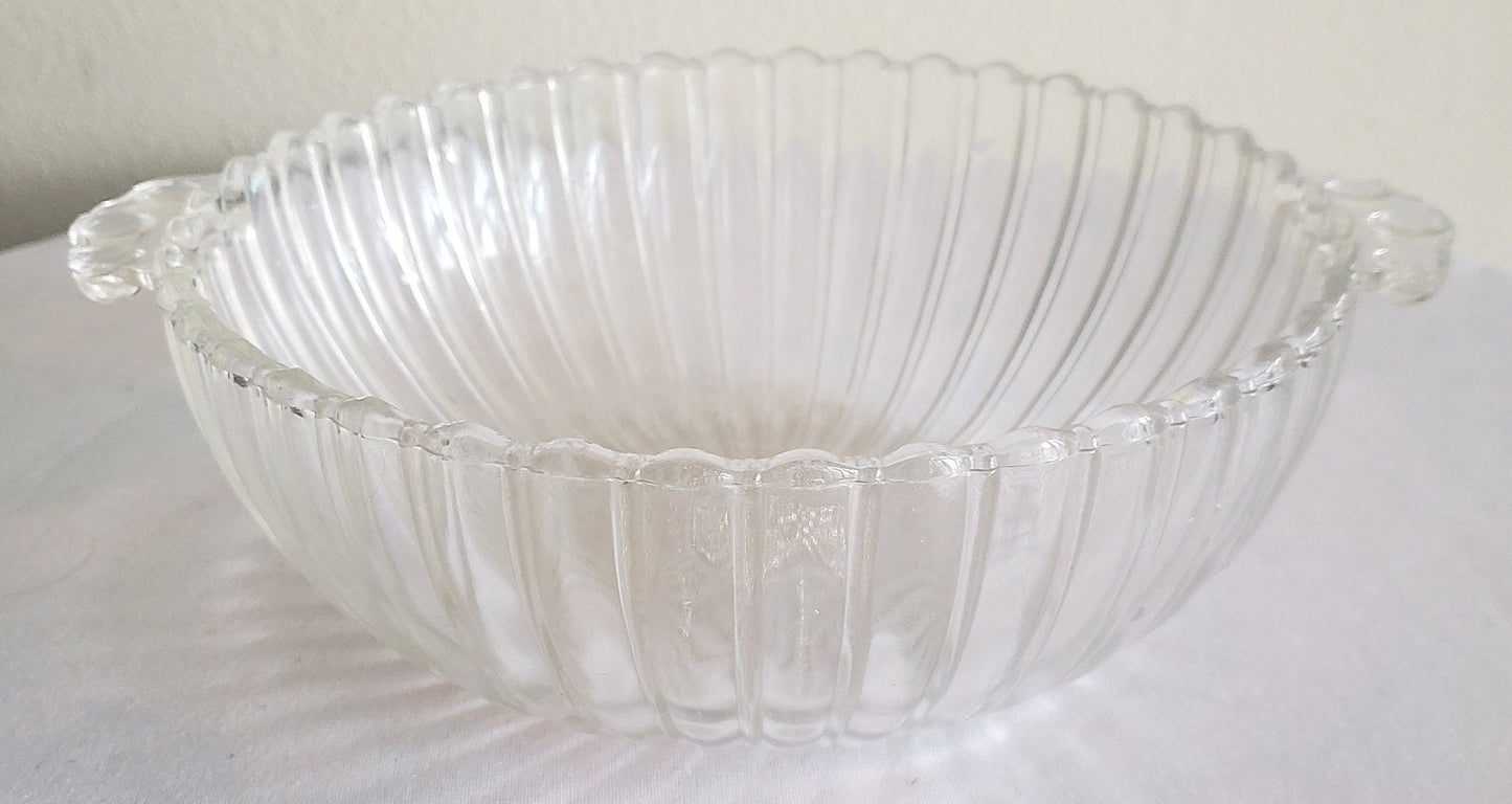 Vintage Clear Glass Berry Bowl in Sunflower Pattern