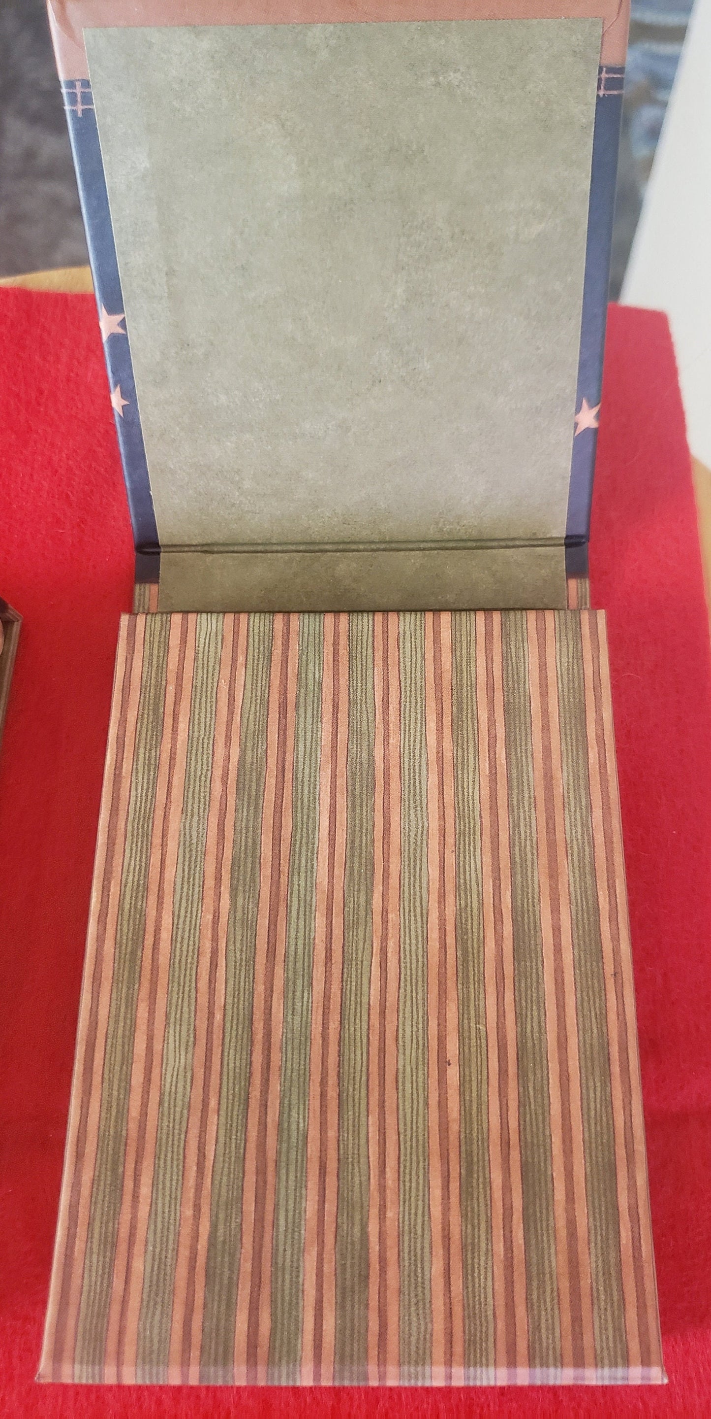 Elegant Notepad and Pencil Set