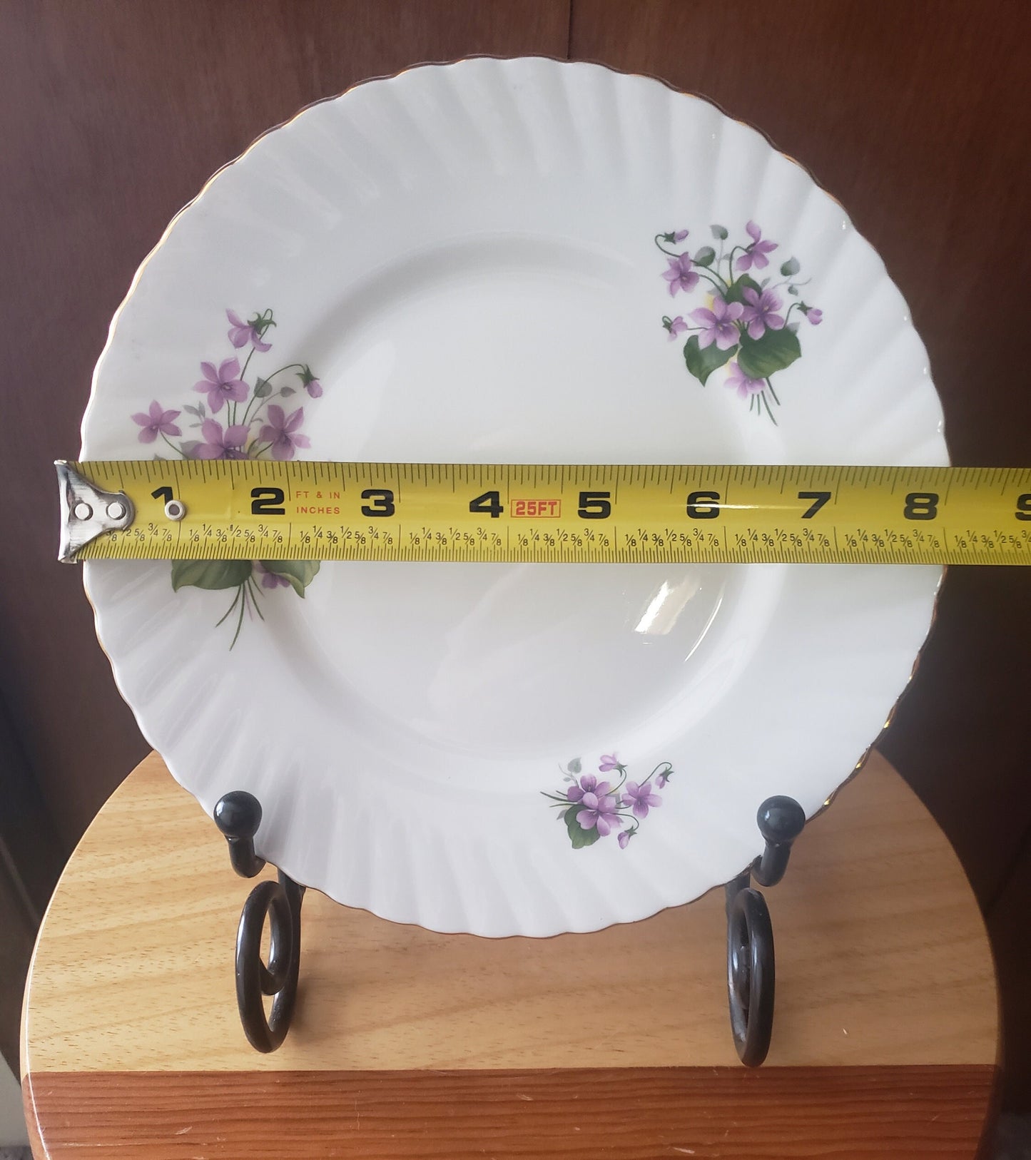 Gorgeous Rosina Bone China Plate - Queens Violets Pattern