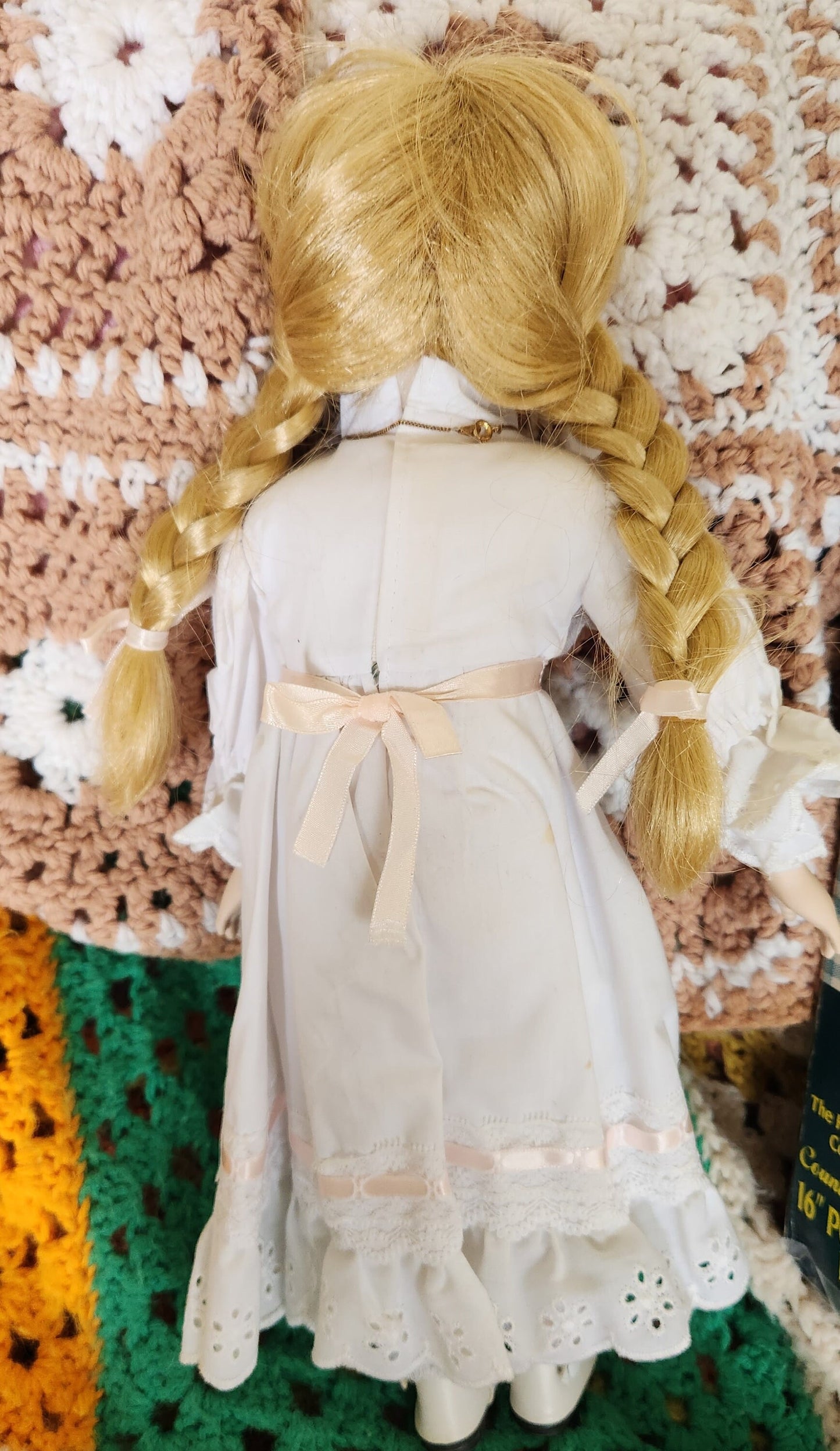 Vintage House Of Lloyd Christmas Around The World 16" Faith Porcelain Collectors Doll