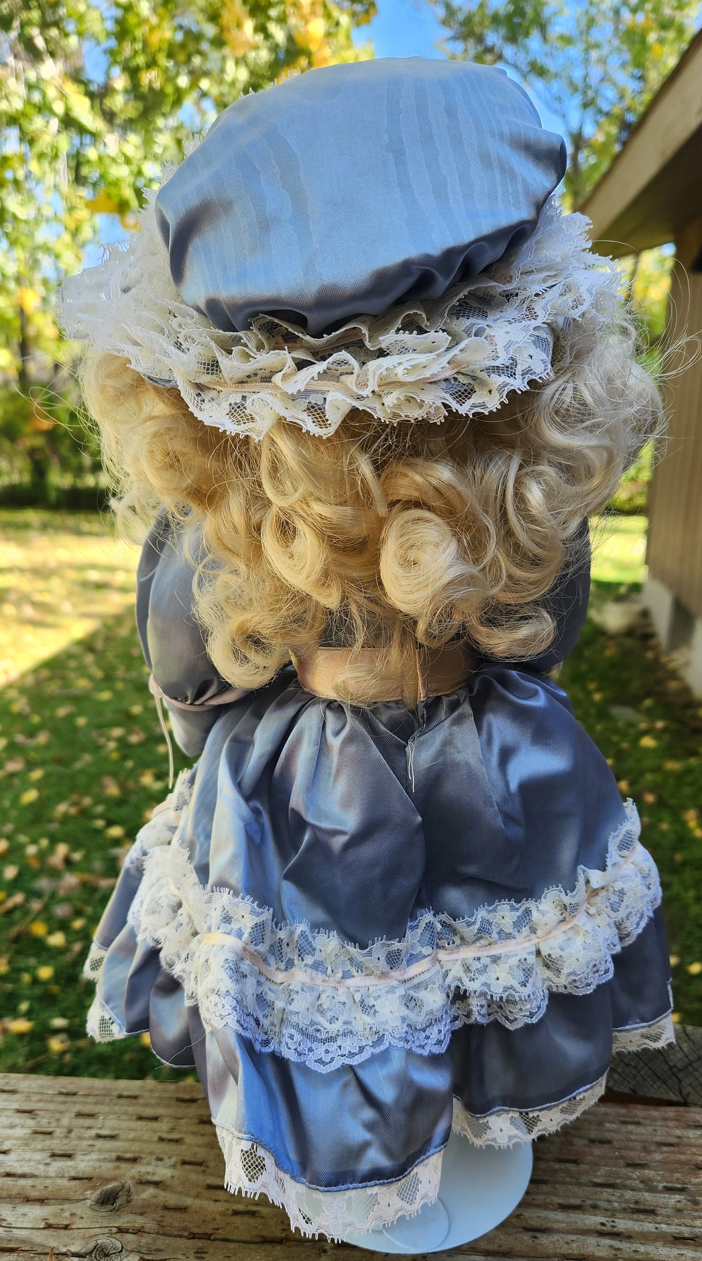 Seymour Mann 17" Porcelain Doll - Connoisseur Collectible