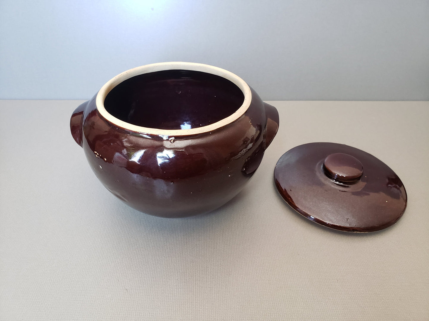 Mid Century Vintage Bean Pot