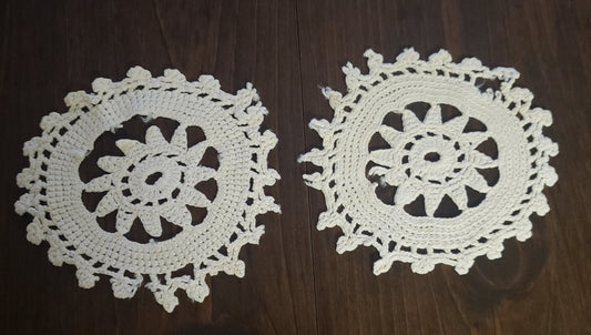 Vintage Crocheted Doilies Set