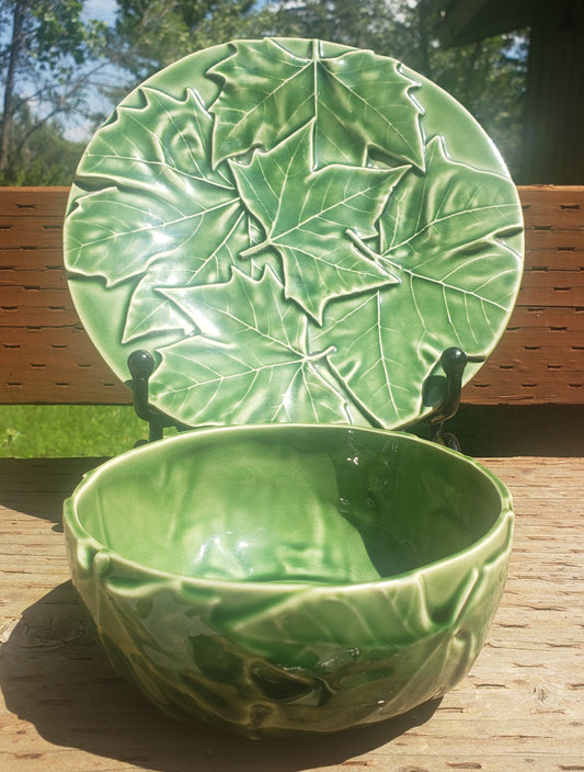 Vintage Bordallo Pinheiro Majolica Portugal Caldas Da Rainha Maple Leaf Plate and Bowl
